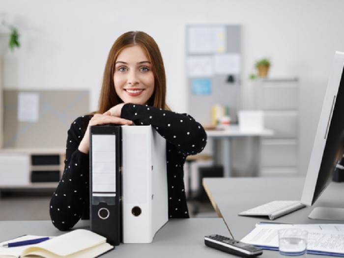 Asszisztens - titkár - recepciós