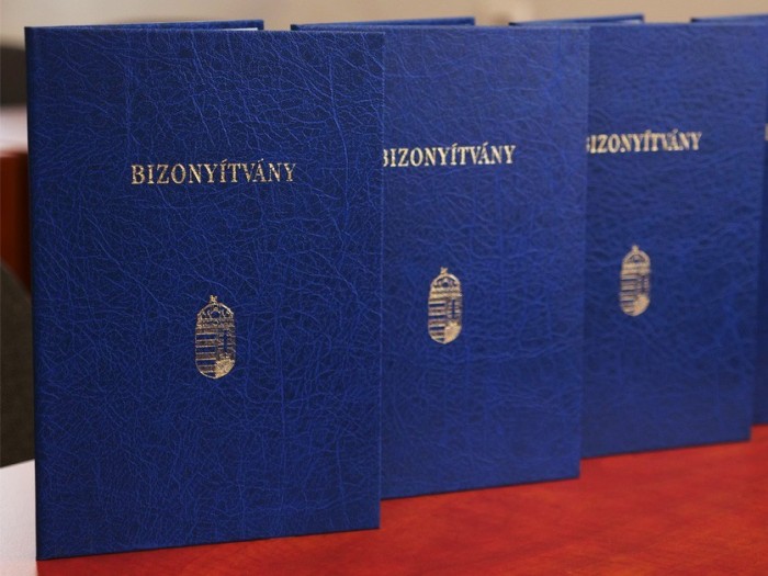 Szombaton MÉRLEGKÉPES KÖNYVELŐ képzést indítunk