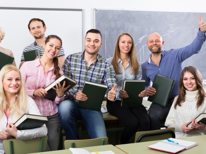 Ezen a héten mérlegképes könyvelő és pénzügyi-számviteli ügyintéző képzéseket indítunk!