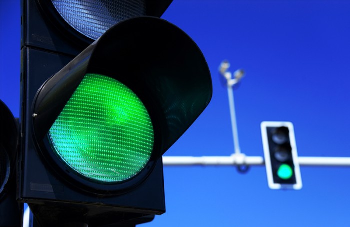 Lehet egy lámpával több? - Új lámpa a jogviszony-ellenőrzésben