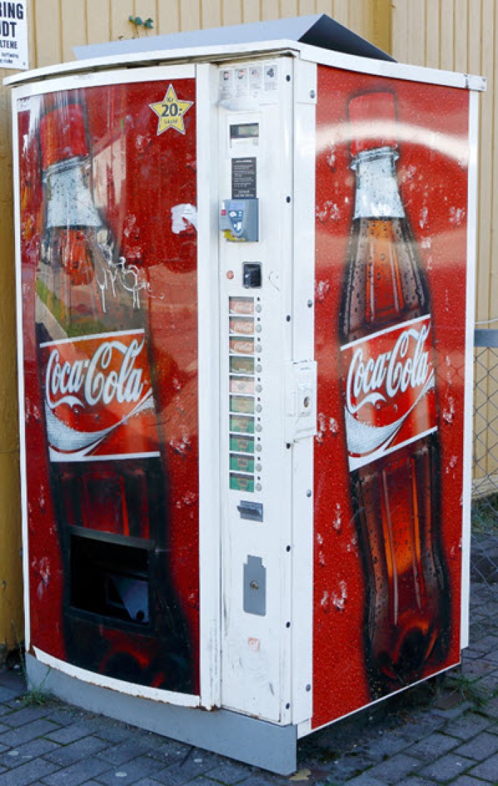 Az étel-ital automaták NAV felügyelettel  - a „régi” automaták csak év végéig használhatóak