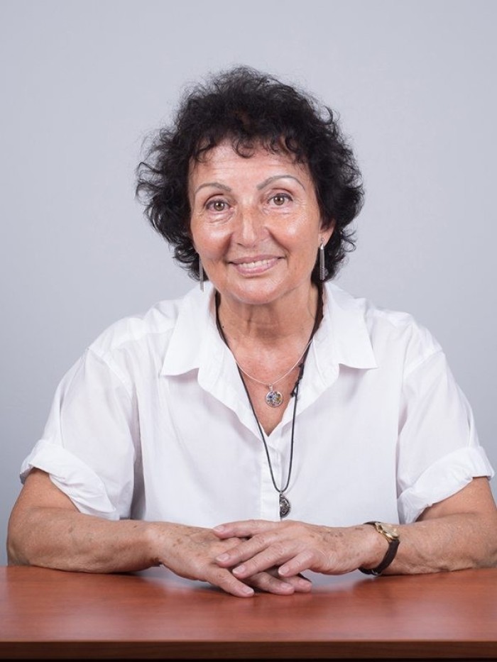 Elek Ida