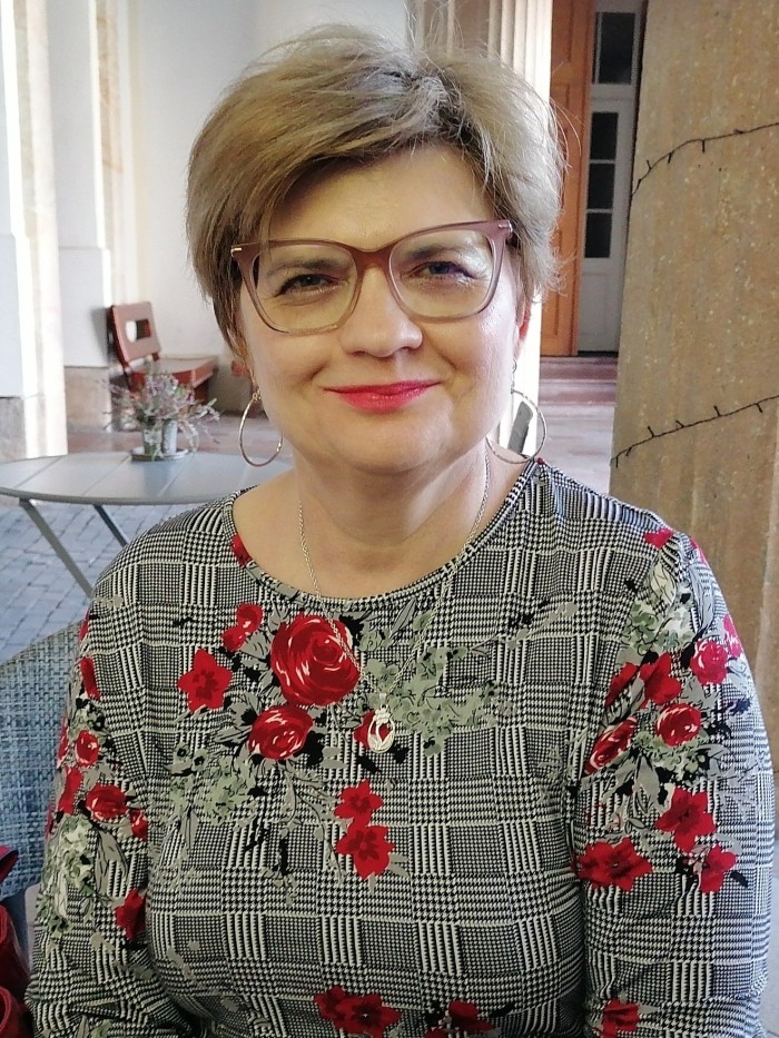 Sinka Júlia